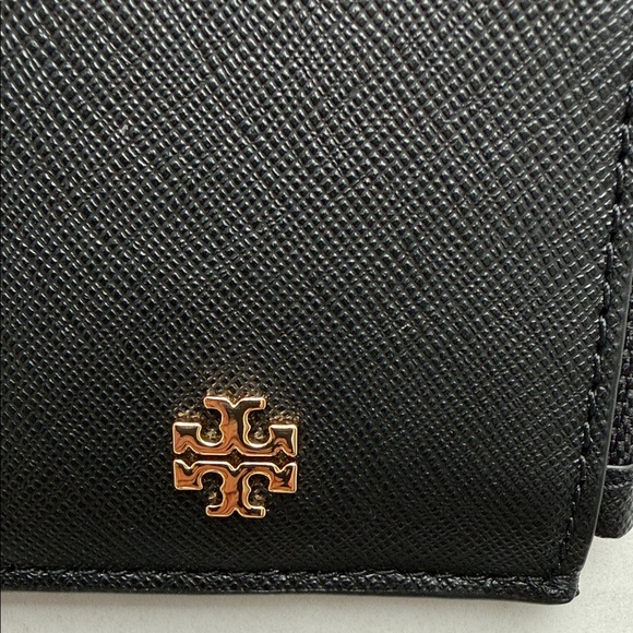 Tory Burch Emerson Black Lanyard - Picture 6 of 9